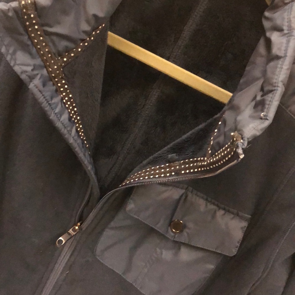 Fleece jacket - Picture 4 of 5